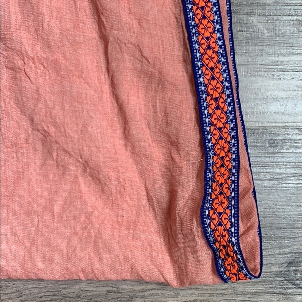 Women's Charlotte Russe Infinity Scarf - Picture 4 of 5